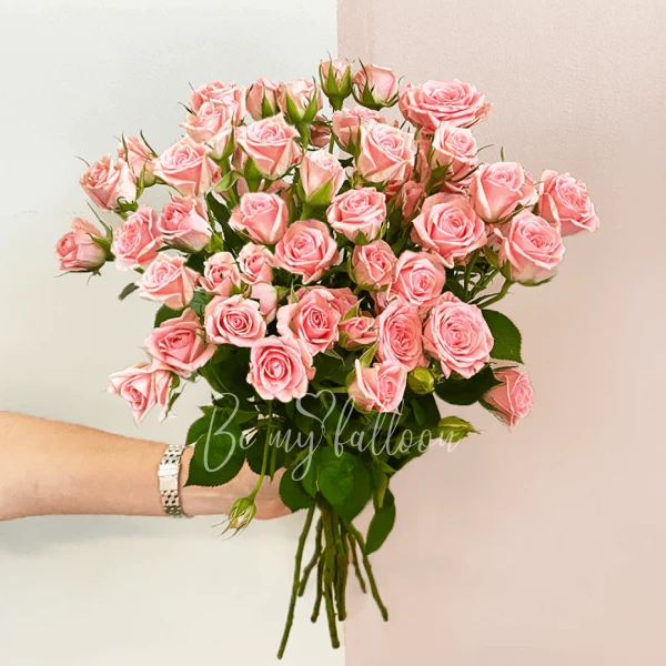 Bunch Of Pink Spray Roses