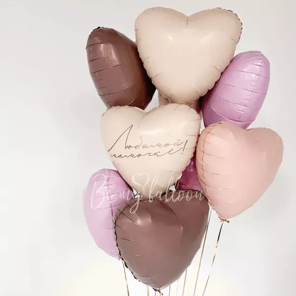 A delicate bouquet of balloons for mom