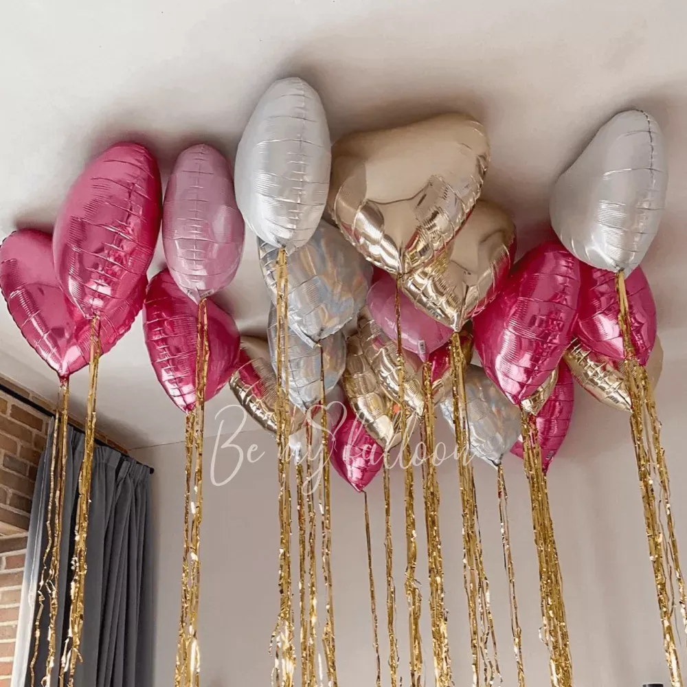 22 Multicolor Hearts of balloons with gold curtains