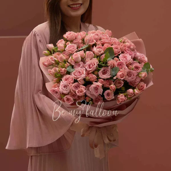 Букет светло-розовых роз