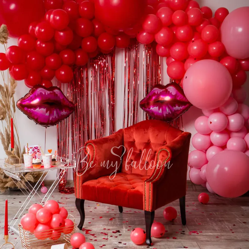 Bright Valentines balloon garland composition