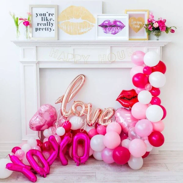 Гирлянда из шаров органик Love 2.5 метр